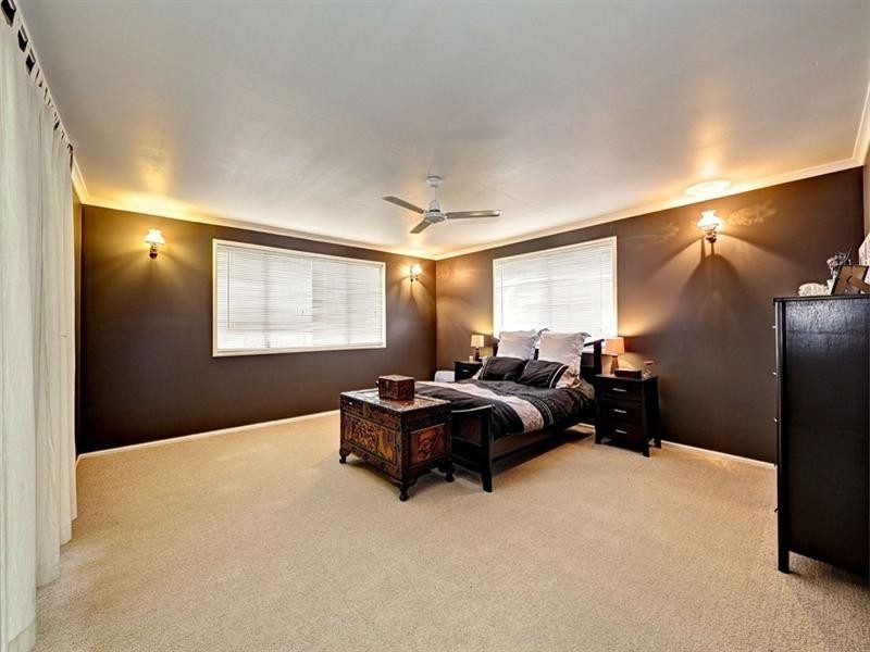 294 Raines Road, Sharon QLD 4670