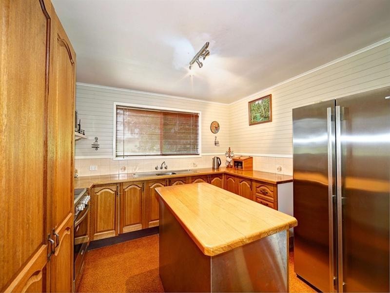 294 Raines Road, Sharon QLD 4670
