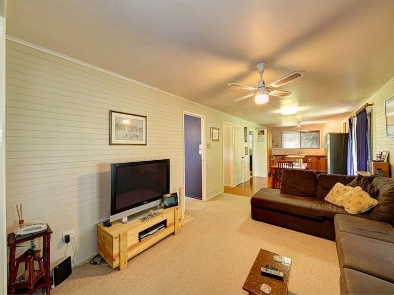 294 Raines Road, Sharon QLD 4670