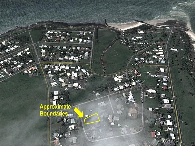 40 Bluewater Drive, Elliott Heads QLD 4670