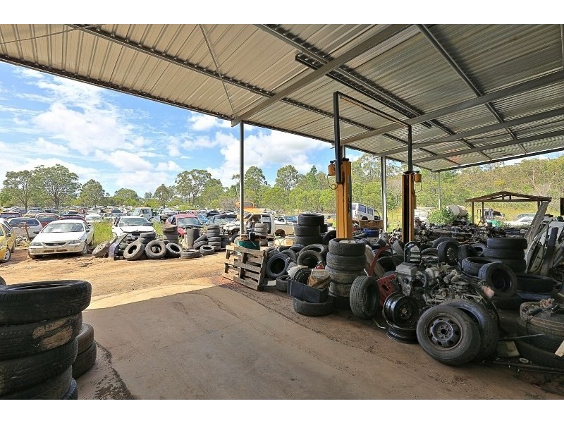 14 Childers Road, Kensington QLD 4670