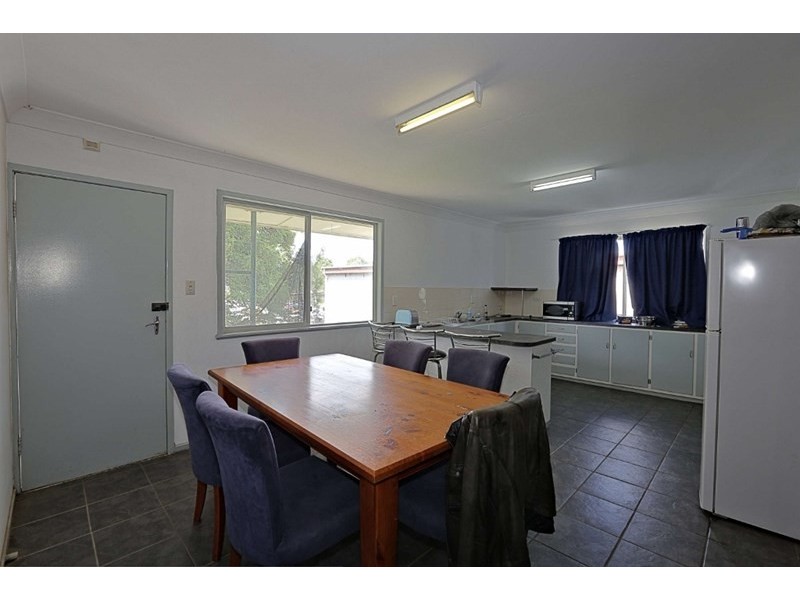 14 Childers Road, Kensington QLD 4670