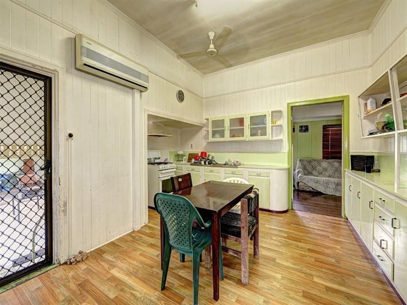 140 Targo Street, Walkervale QLD 4670