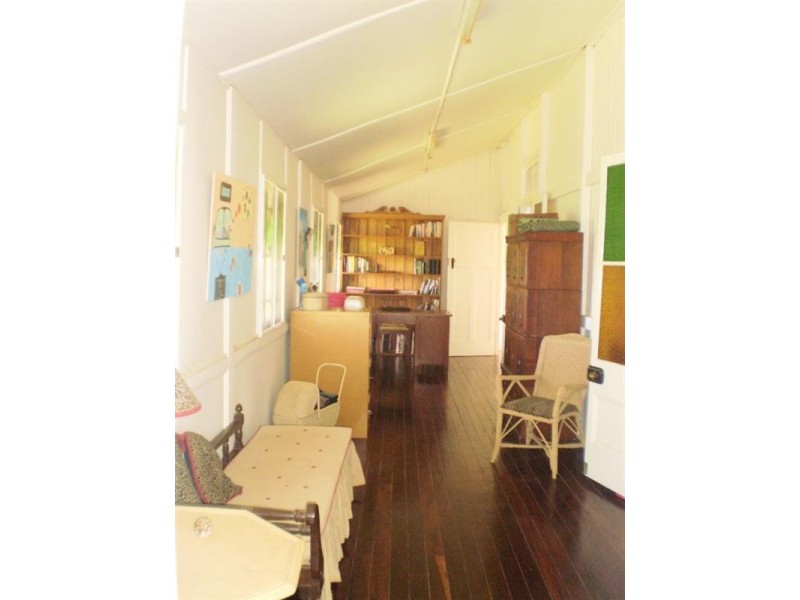 208 St Johns Road, Woongarra QLD 4670