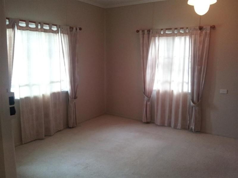 354 Moore Park Road, Moore Park Beach QLD 4670
