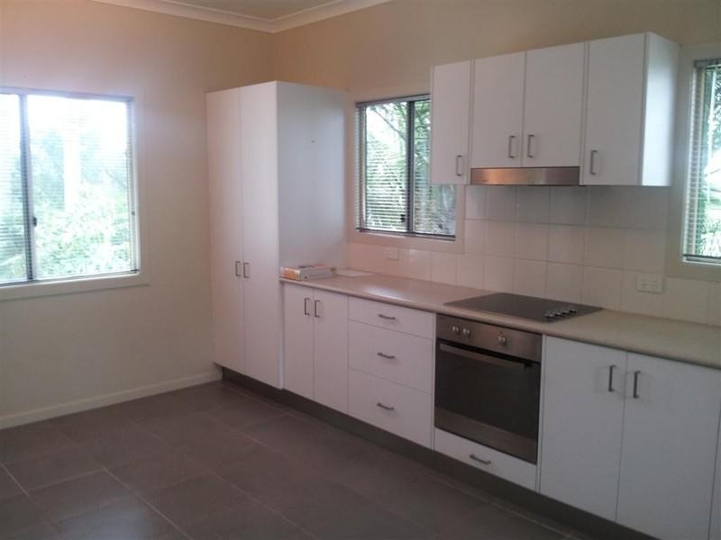 354 Moore Park Road, Moore Park Beach QLD 4670