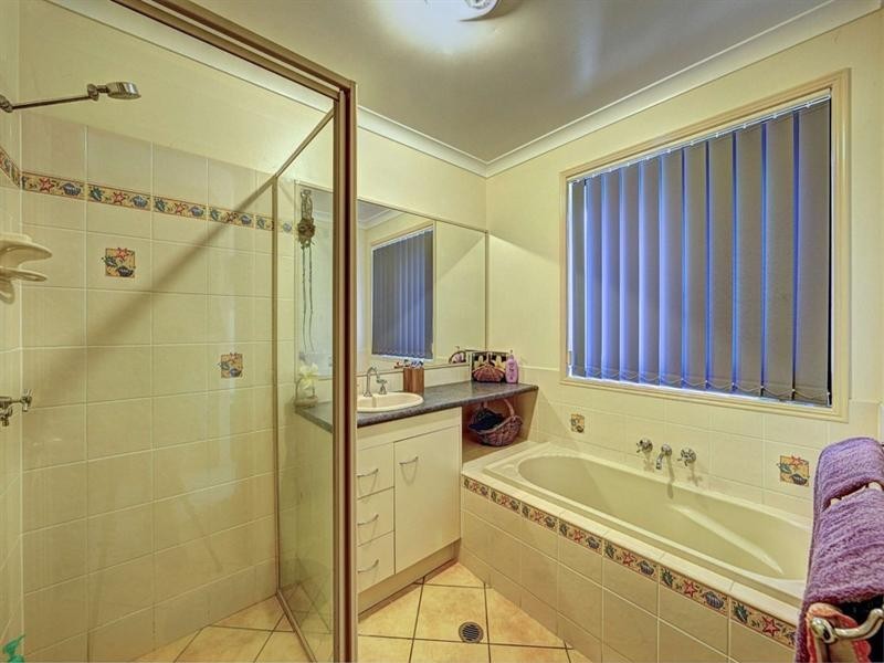 134D Walker Street, Svensson Heights QLD 4670