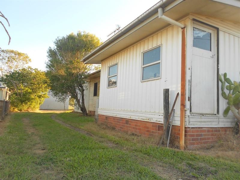 24 Ann Street, Bundaberg East QLD 4670