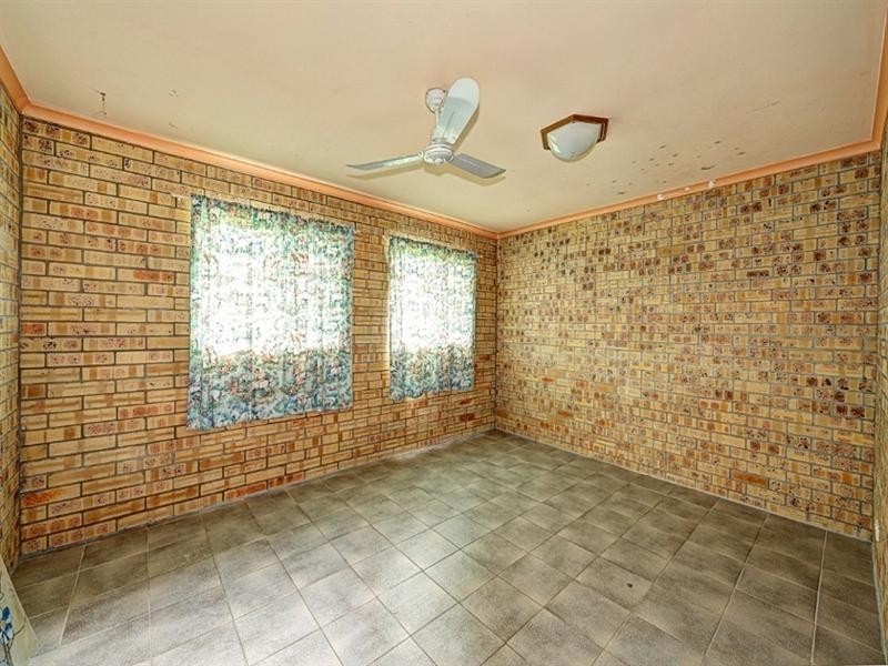 19 Mark Road, Branyan QLD 4670