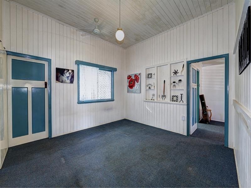 15 Curtis Street, Bundaberg South QLD 4670