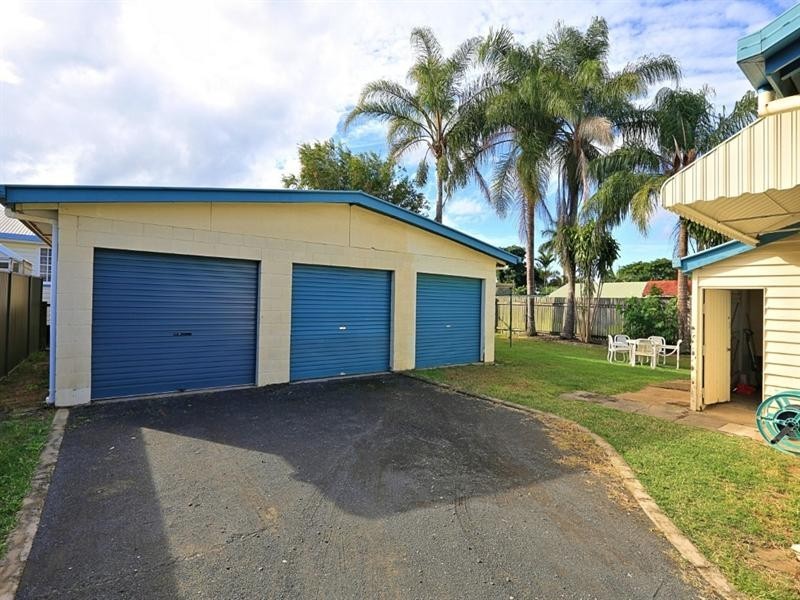 15 Curtis Street, Bundaberg South QLD 4670
