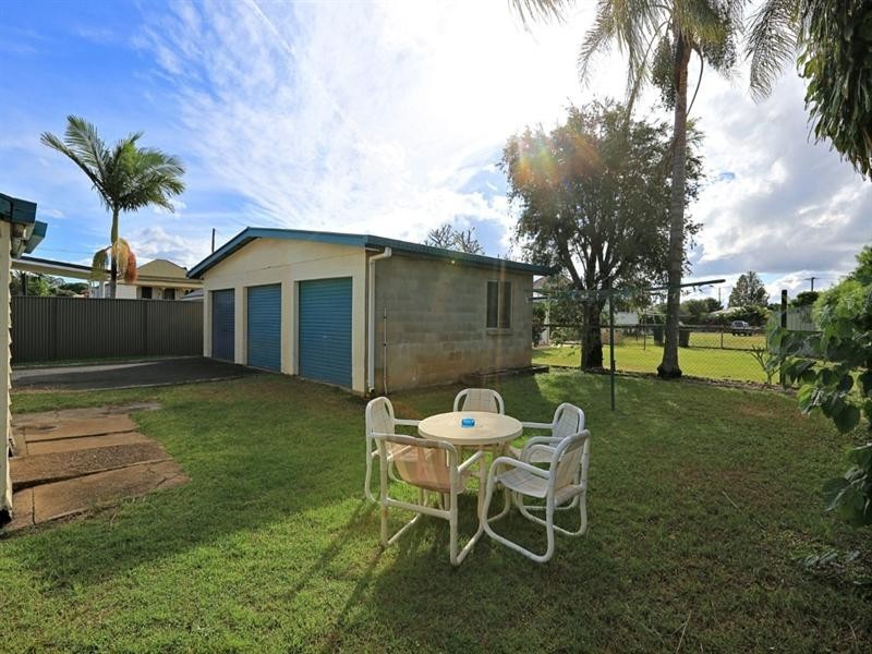 15 Curtis Street, Bundaberg South QLD 4670