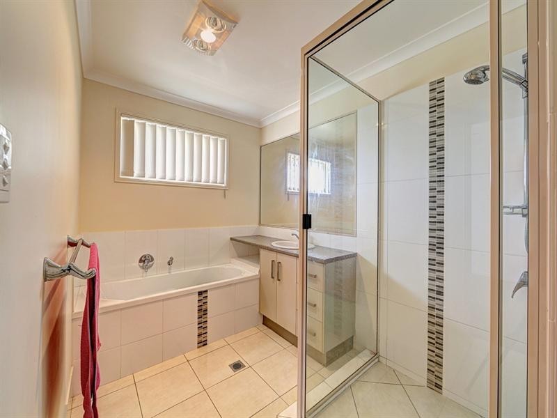 32 Greathead Road, Ashfield QLD 4670