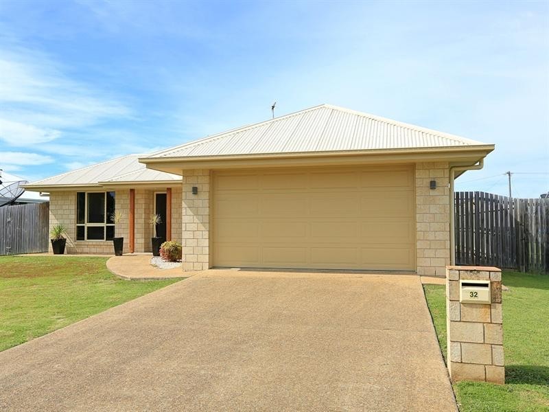 32 Greathead Road, Ashfield QLD 4670
