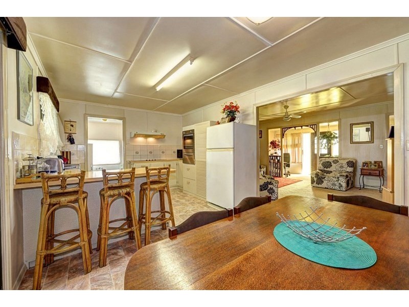 5 Moran Street, Svensson Heights QLD 4670