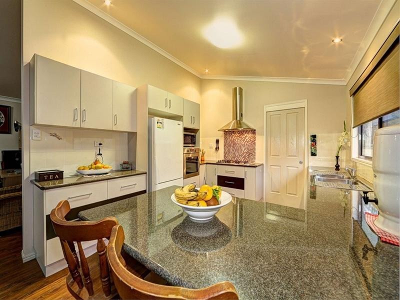 118 Pine Creek Road, Pine Creek QLD 4670