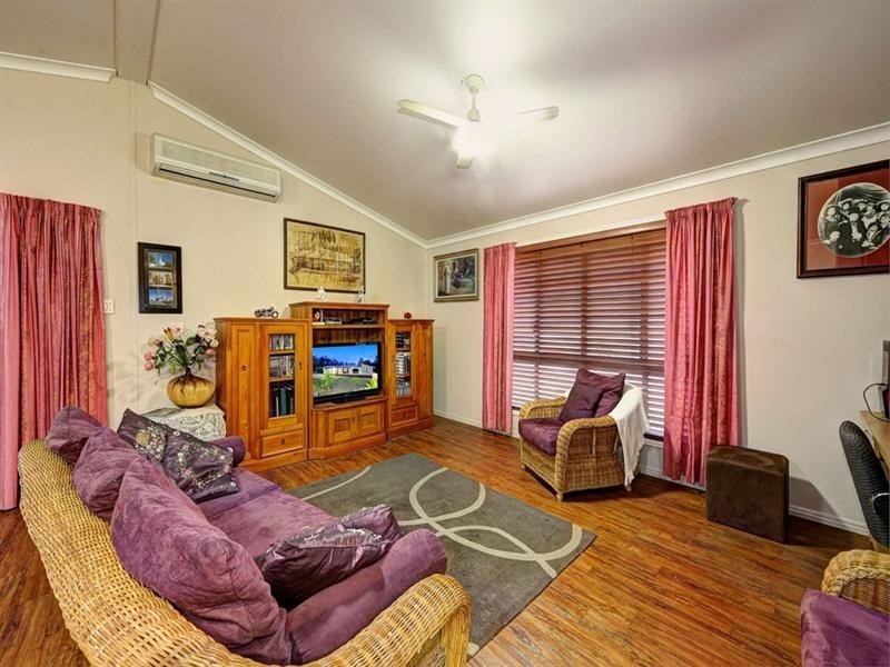 118 Pine Creek Road, Pine Creek QLD 4670