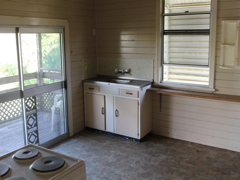 86 Gavin Street, Bundaberg North QLD 4670