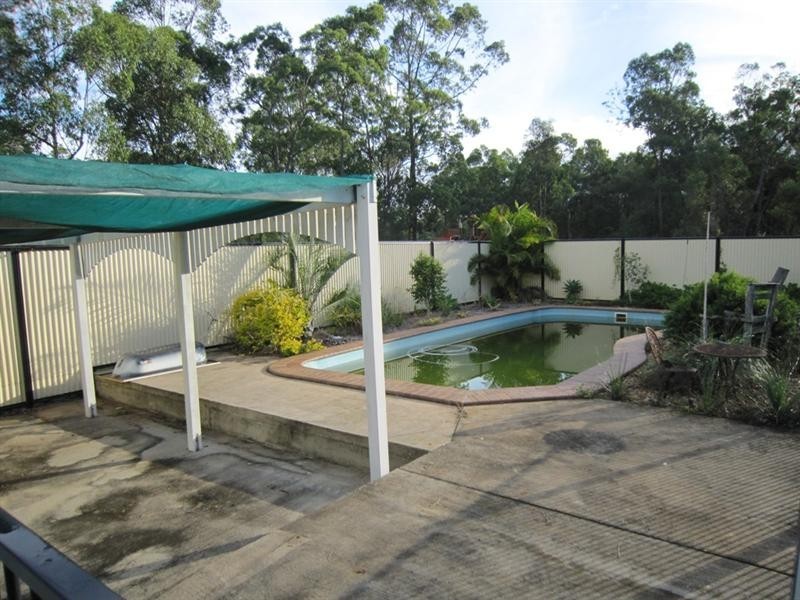 104 Barrs Road, South Kolan QLD 4670
