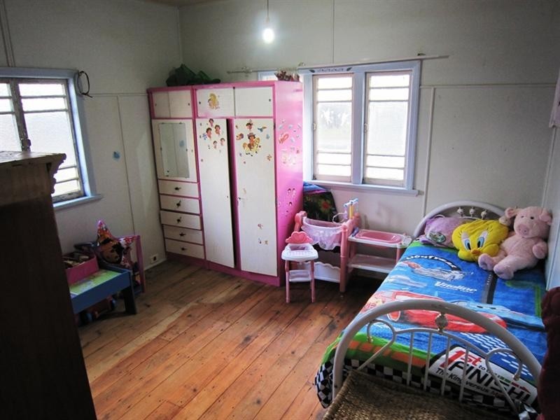 104 Barrs Road, South Kolan QLD 4670