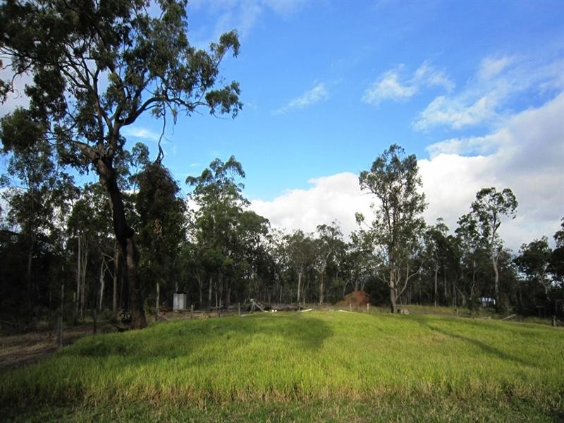 104 Barrs Road, South Kolan QLD 4670