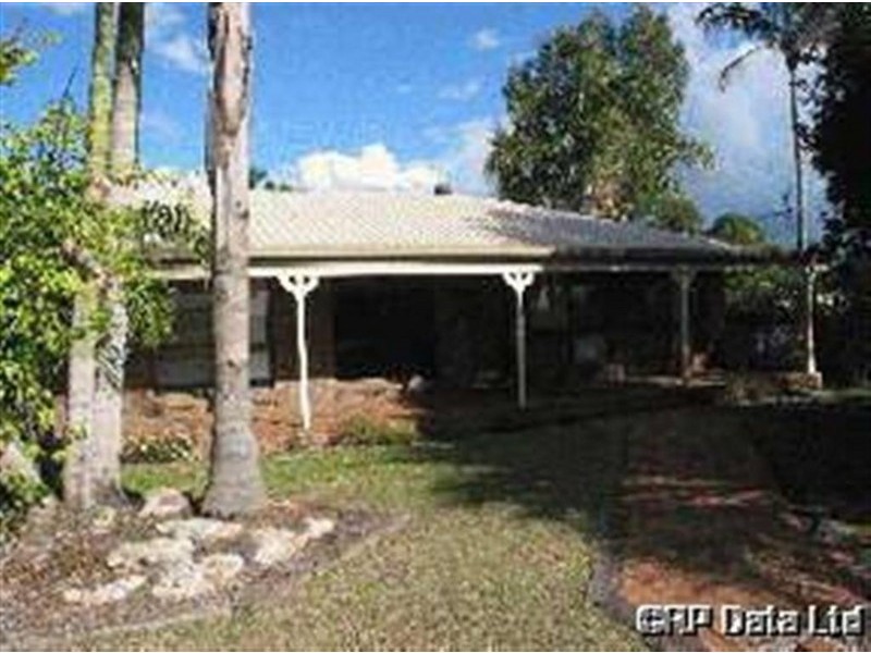 1 Hillvue Avenue, Avoca QLD 4670