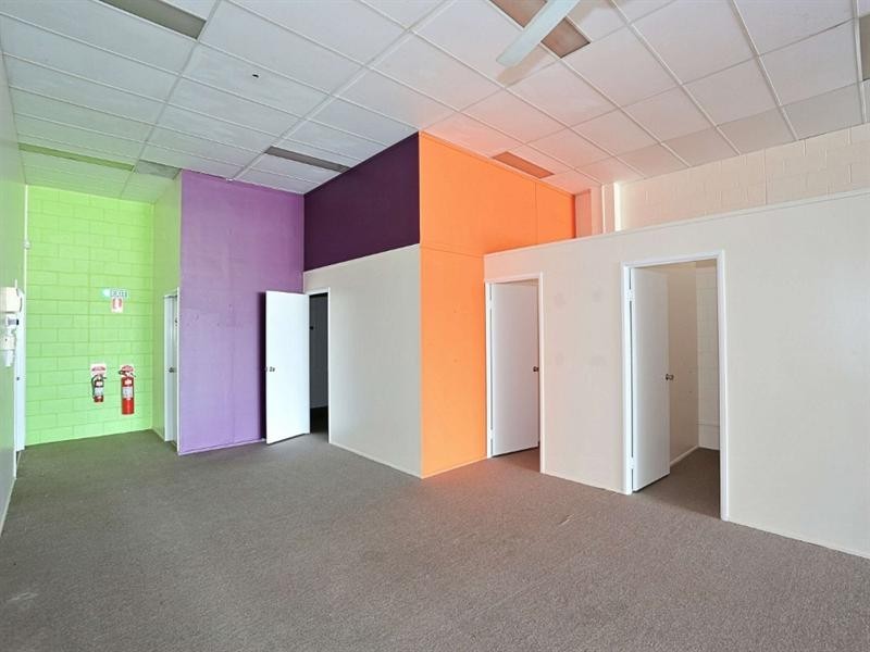 3b/107 Takalvan Street, Bundaberg West QLD 4670