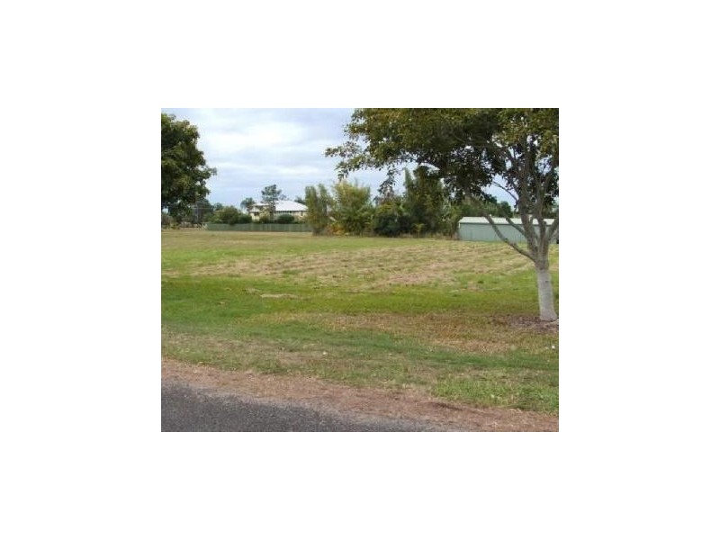 19 Aldridge Street, Burnett Heads QLD 4670