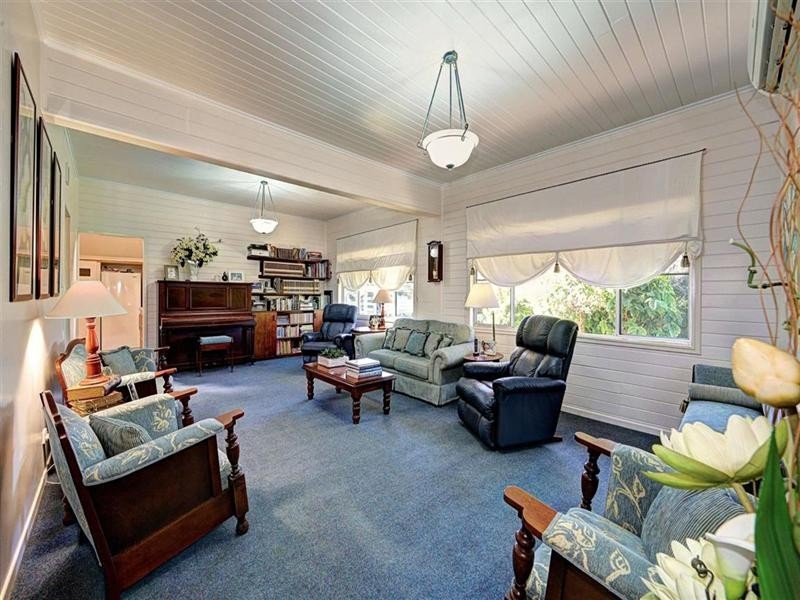 417 Windermere Road, Qunaba QLD 4670