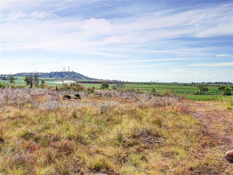 417 Windermere Road, Qunaba QLD 4670