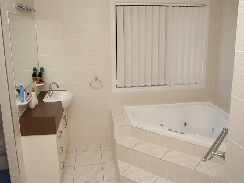 12/20 One Mile Road, Bundaberg North QLD 4670