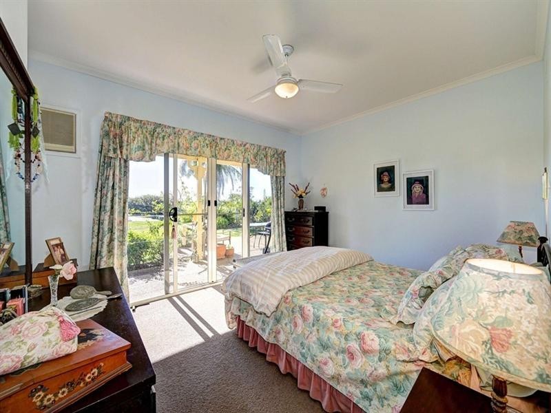 4 Wessels Road, Bargara QLD 4670