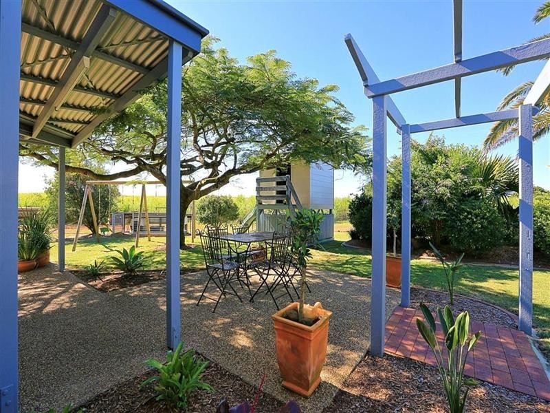 417 Windermere Road, Qunaba QLD 4670