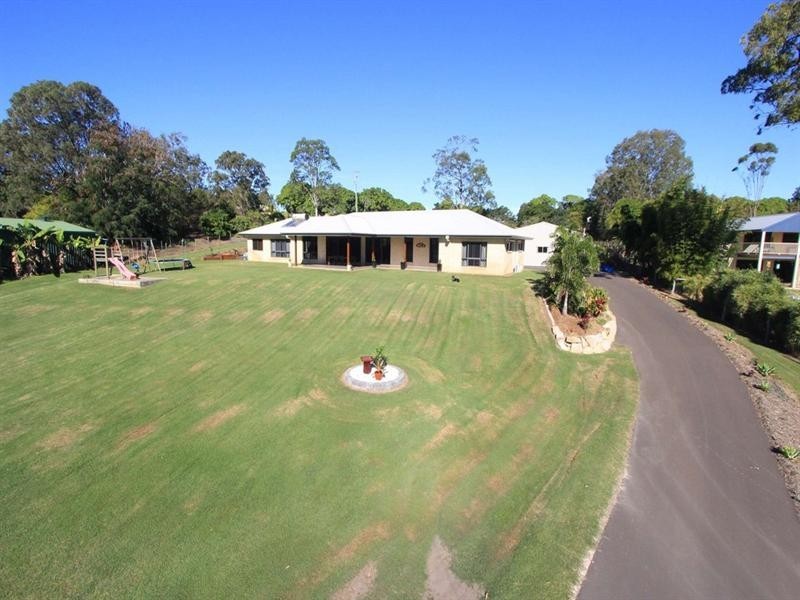 2 Louise Court, Branyan QLD 4670