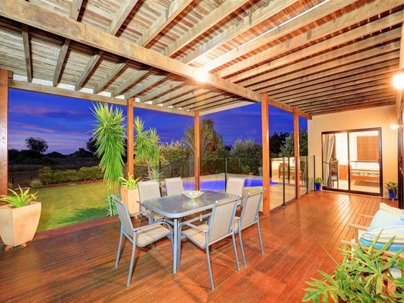 114 Sylvan Drive, Moore Park Beach QLD 4670