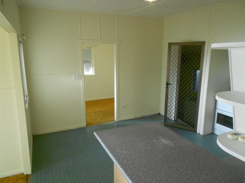 2 Barber Street, Bundaberg North QLD 4670