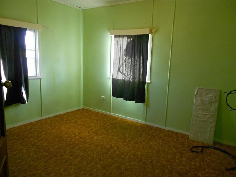 2 Barber Street, Bundaberg North QLD 4670