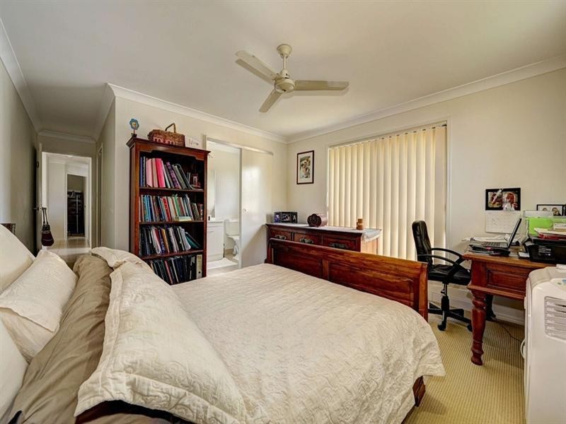 16 Sanctuary Drive, Ashfield QLD 4670