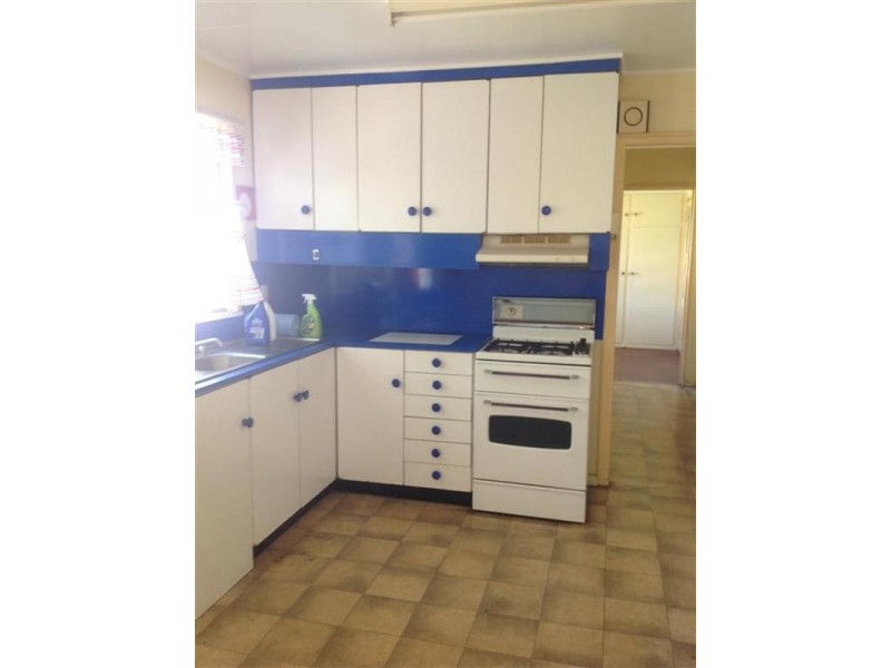 11 lester Street, Norville QLD 4670