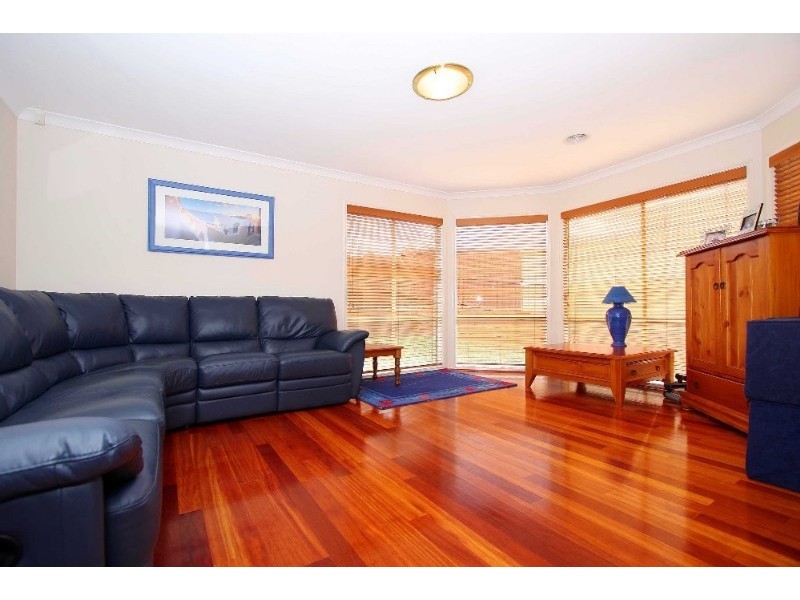 2 Scarlet Drive, Bundoora VIC 3083