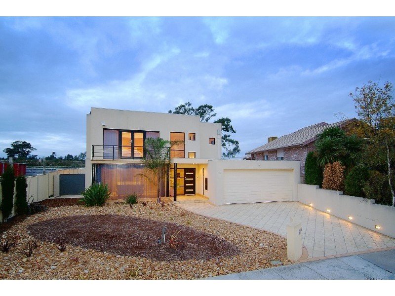 46 Carbon Crescent, Mill Park VIC 3082