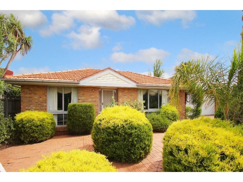 6 Brentfield Court, Mill Park VIC 3082