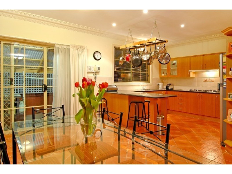 14 Amethyst Walk, Bundoora VIC 3083