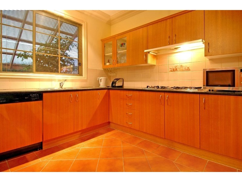 14 Amethyst Walk, Bundoora VIC 3083