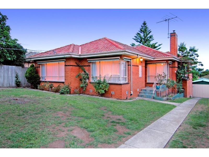 37 Green Avenue, Kingsbury VIC 3083