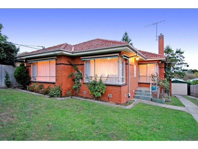 37 Green Avenue, Kingsbury VIC 3083