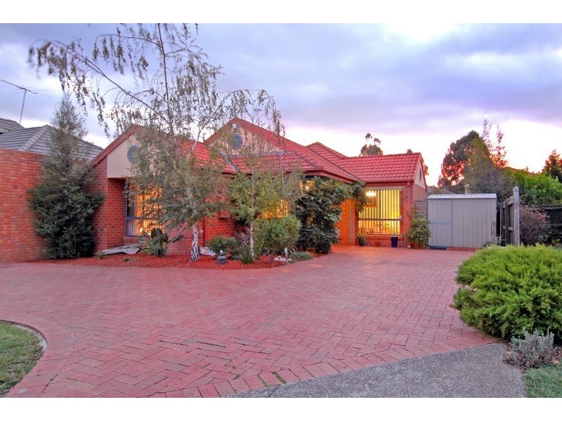 7 Moonstone Walk, Bundoora VIC 3083