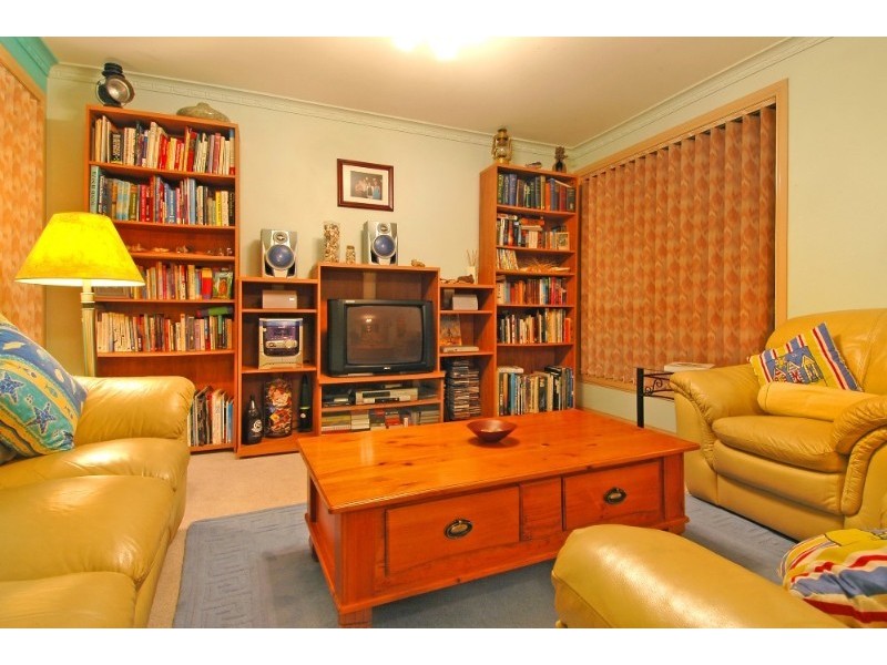 7 Moonstone Walk, Bundoora VIC 3083