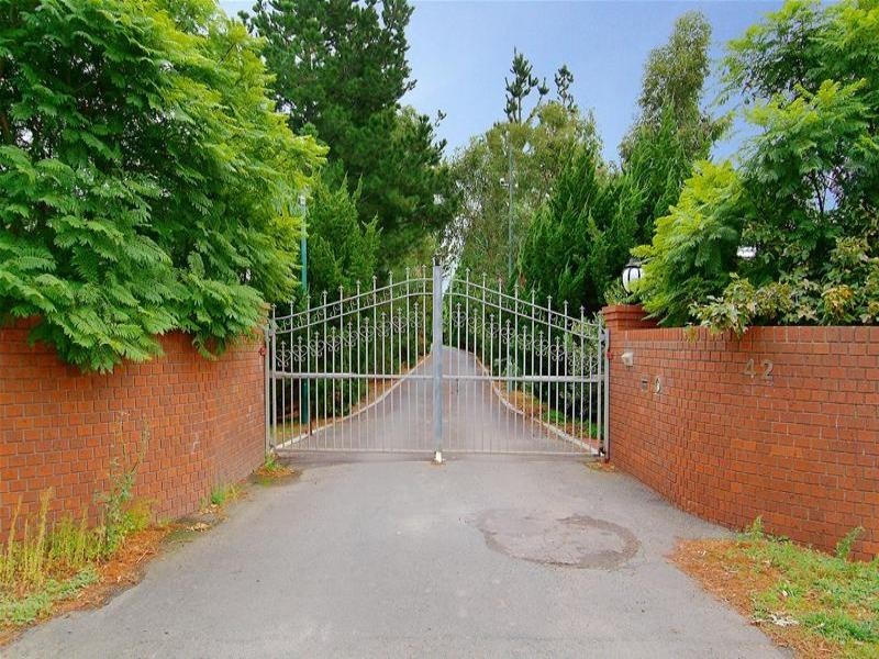 42 Findon Road, Epping VIC 3076