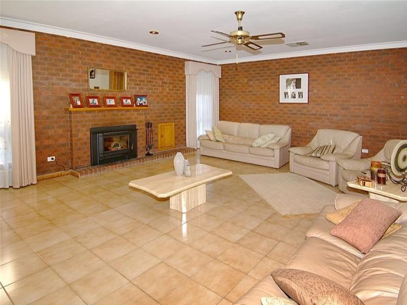 42 Findon Road, Epping VIC 3076